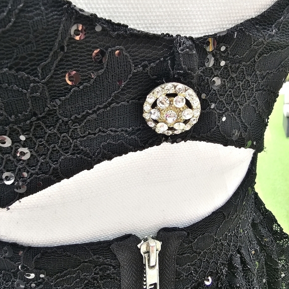 Honey + Rosie ✦ Sequin Cutout Mini ✦ Crystal Heart Back ✦ Size 5 ✦ EUC - Picture 8 of 16